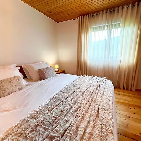 Domacinstvo Paprica Tjentiste Holiday home